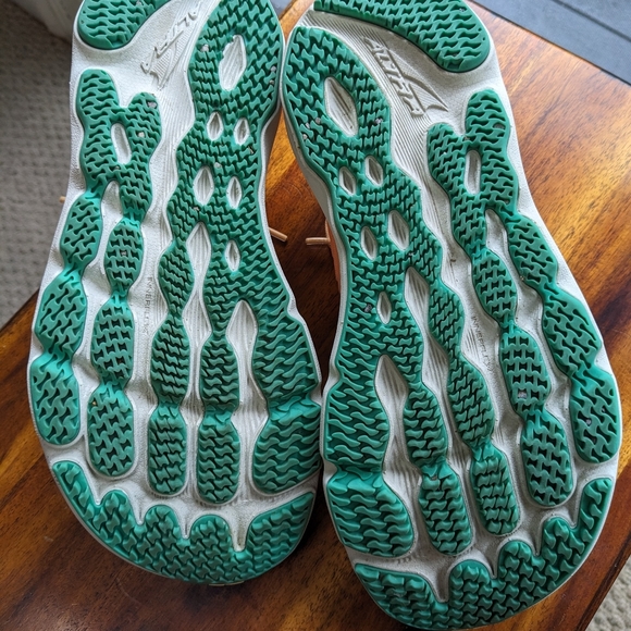 Altra Provision 7 - Picture 3 of 10